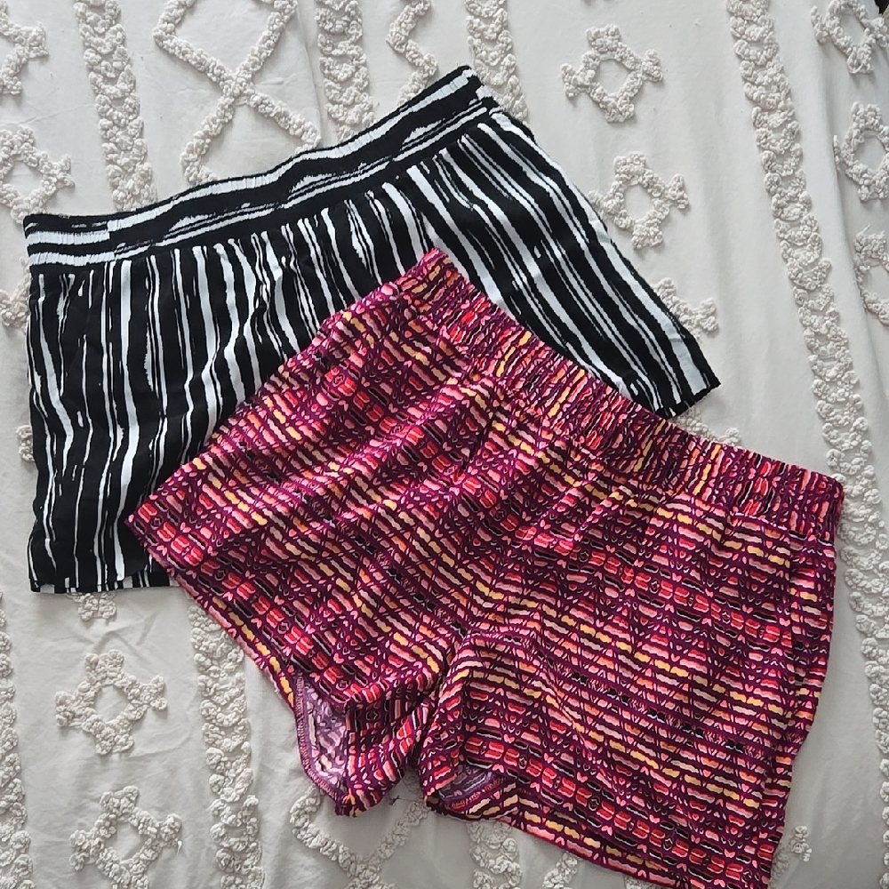 Stylish Black and Pink Women's Shorts Set